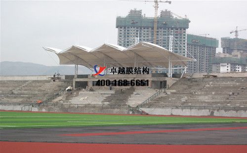 云南<font color='red'>膜結(jié)構(gòu)看臺</font>/主席臺/舞臺【云南技師學院等】設(shè)計施工案例